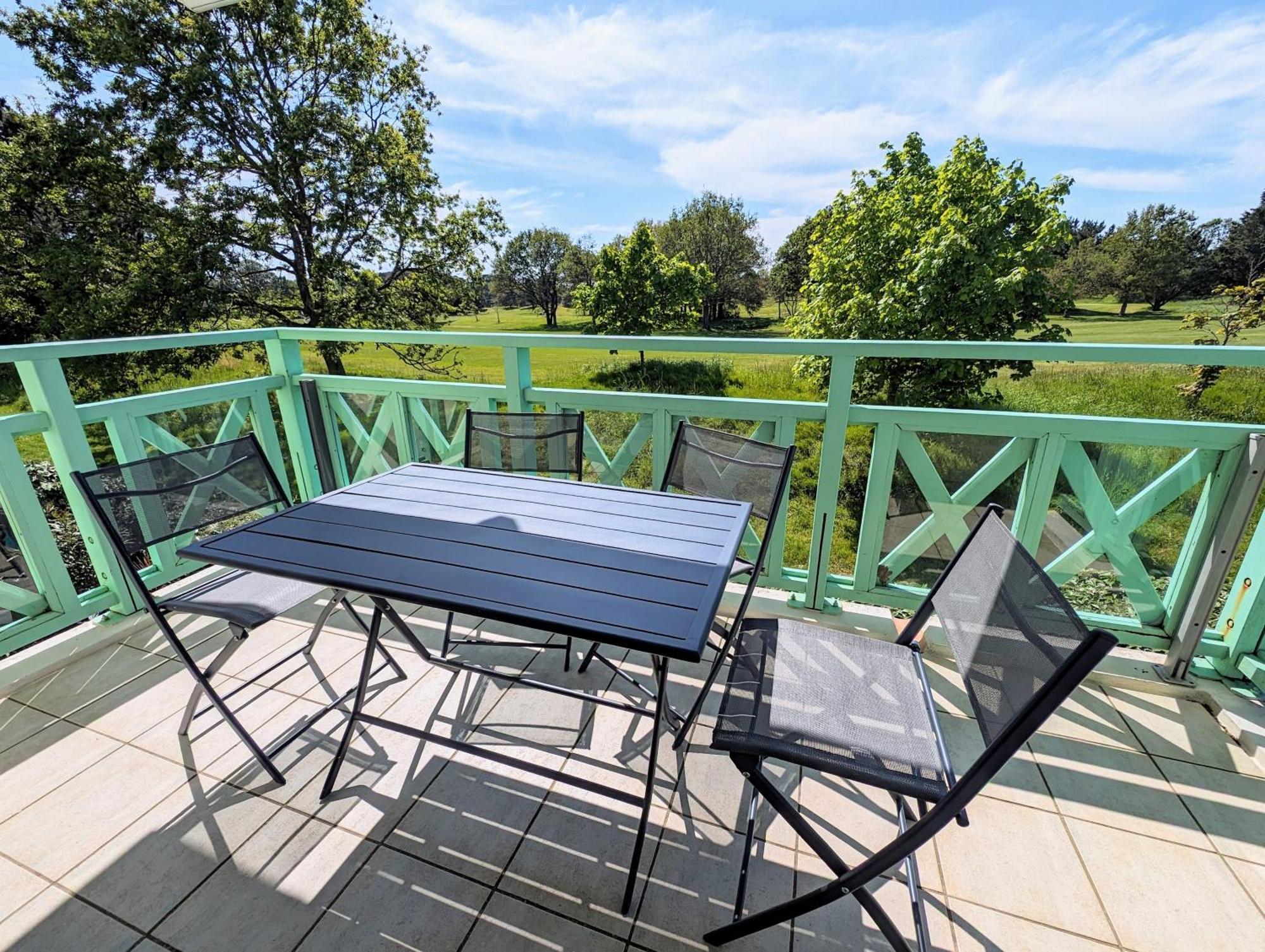 Appartement Avec Vue Sur Golf Pornic Exterior foto
